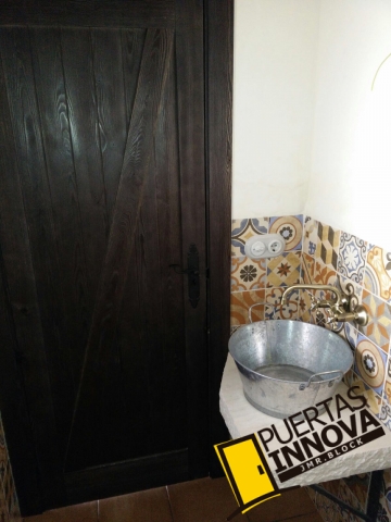 Puertas de interior rusticas modelo Z granero 